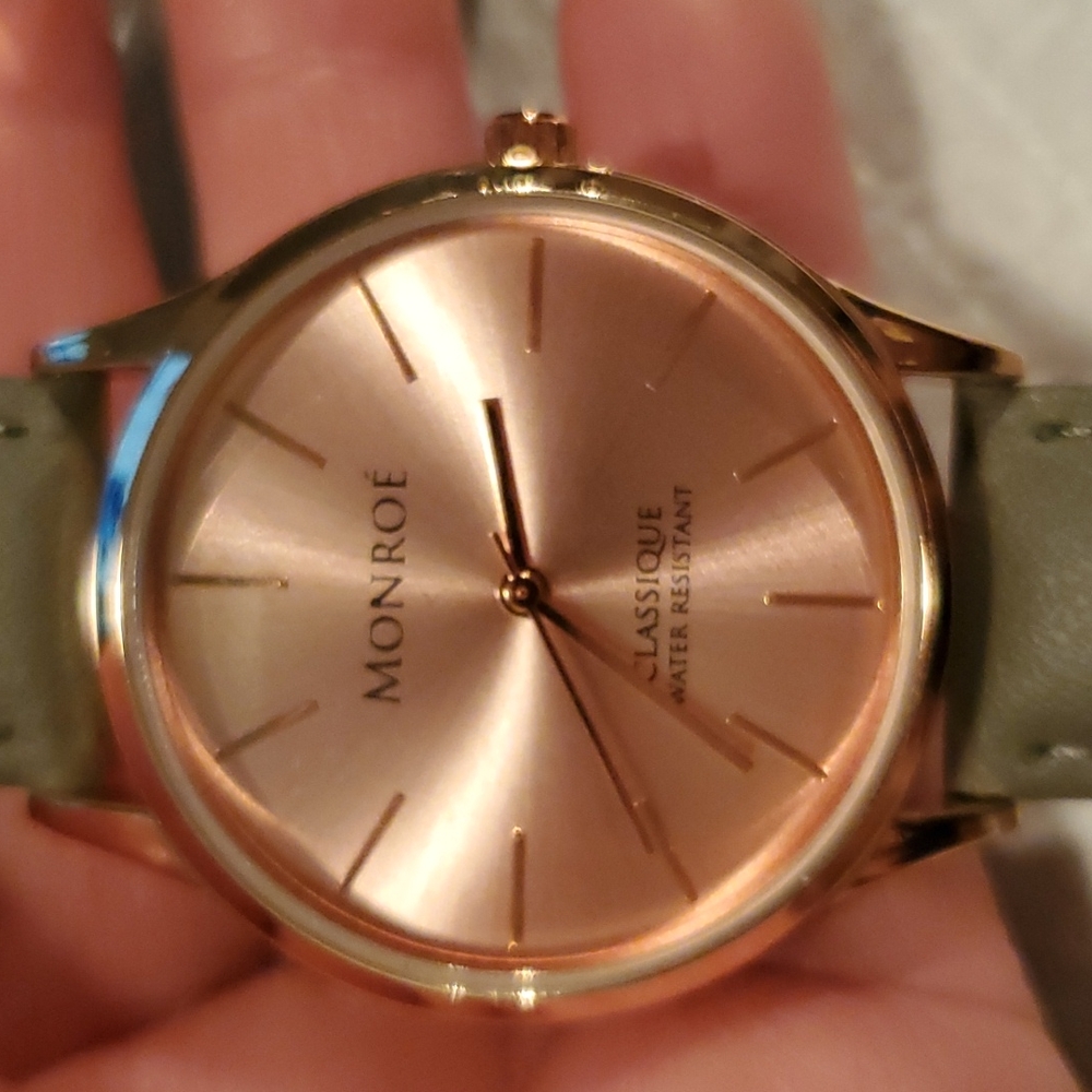 Ladies watch - Picture 2 of 4